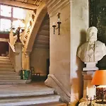 In St Martin Des Combes *
