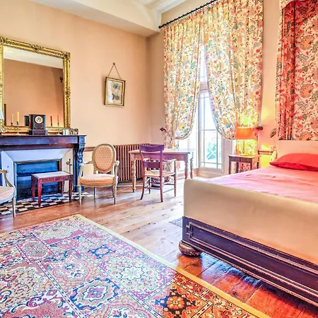In St Martin Des Combes With Kitchen * Saint-Martin-des-Combes (Dordogne)