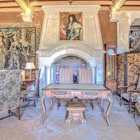 In St Martin Des Combes With Kitchen *